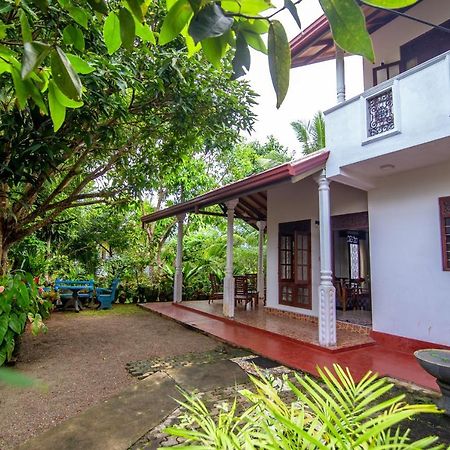 Mountain Gem Villa Hikkaduwa Exterior foto